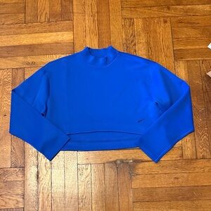 Nike Women’s Dri-Fit Cropped Mock Neck